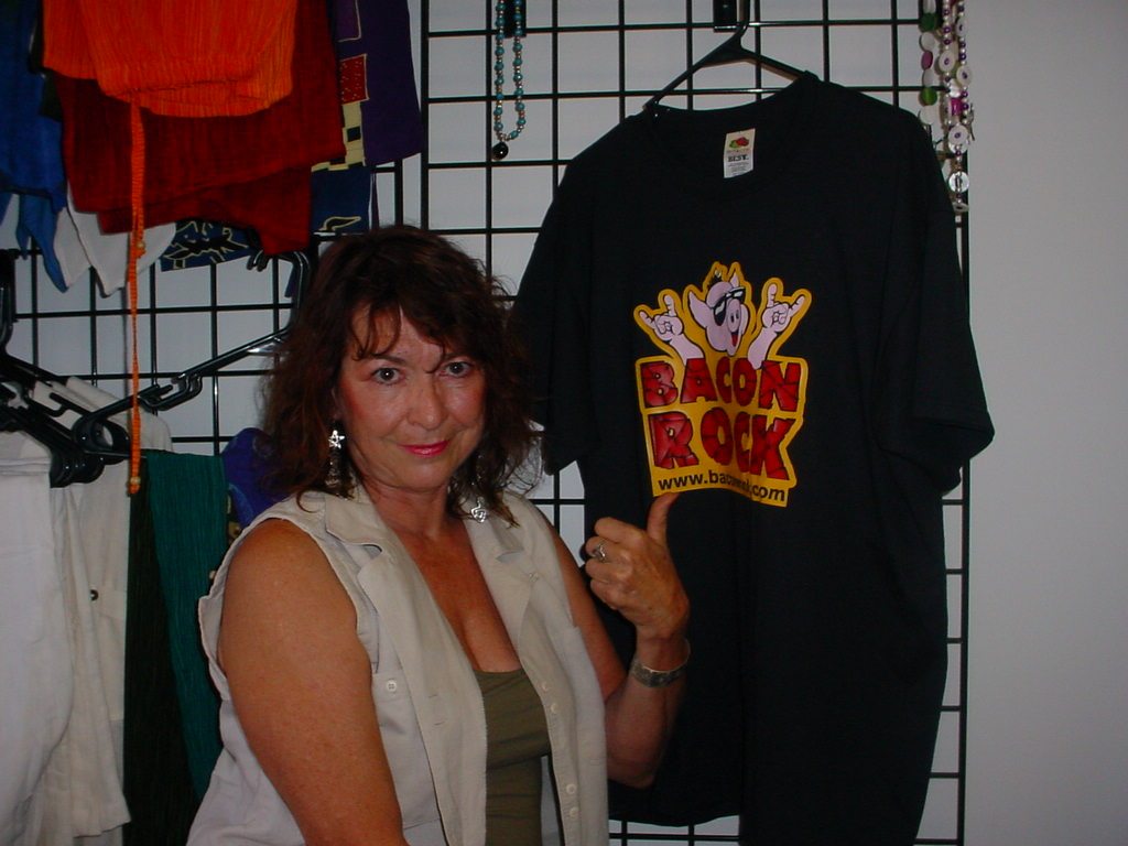 Cannabis Corner,
        hosted by the Hemp Lady, Debby Moore. Tuesday 8:00 pm CST, on
        http://www.baconrock.com